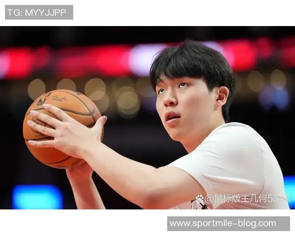 杨瀚森无私助攻辛森三分雨下不停本场第七记三分球精彩瞬间 杨瀚森无私助攻辛森三分雨下不停本场第七记三分球精彩瞬间