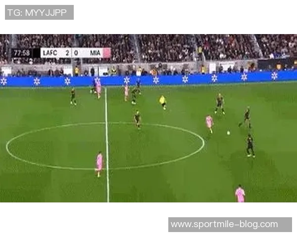 迈阿密国际首失一球门将失误送点苏里奇稳健罚入扳平比分 迈阿密国际首失一球门将失误送点苏里奇稳健罚入扳平比分