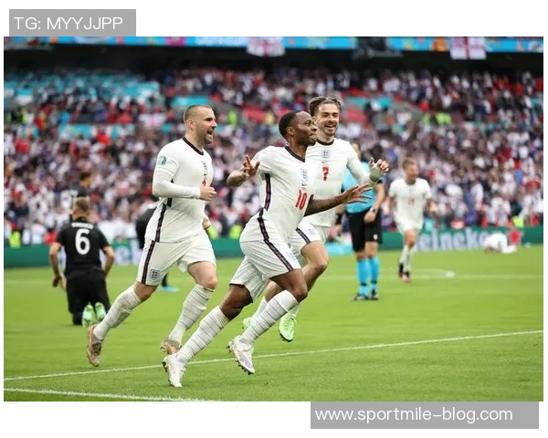 埃泽成英超历史第三人连续三年最后一场比赛破门追平贝巴凯恩纪录